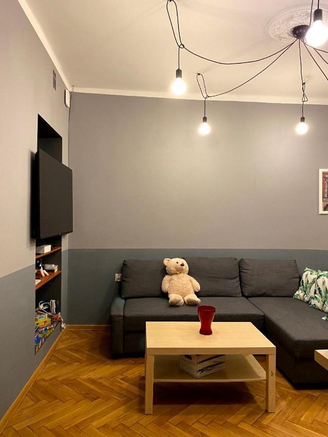 Real Vip Hostel Красков Екстериор снимка