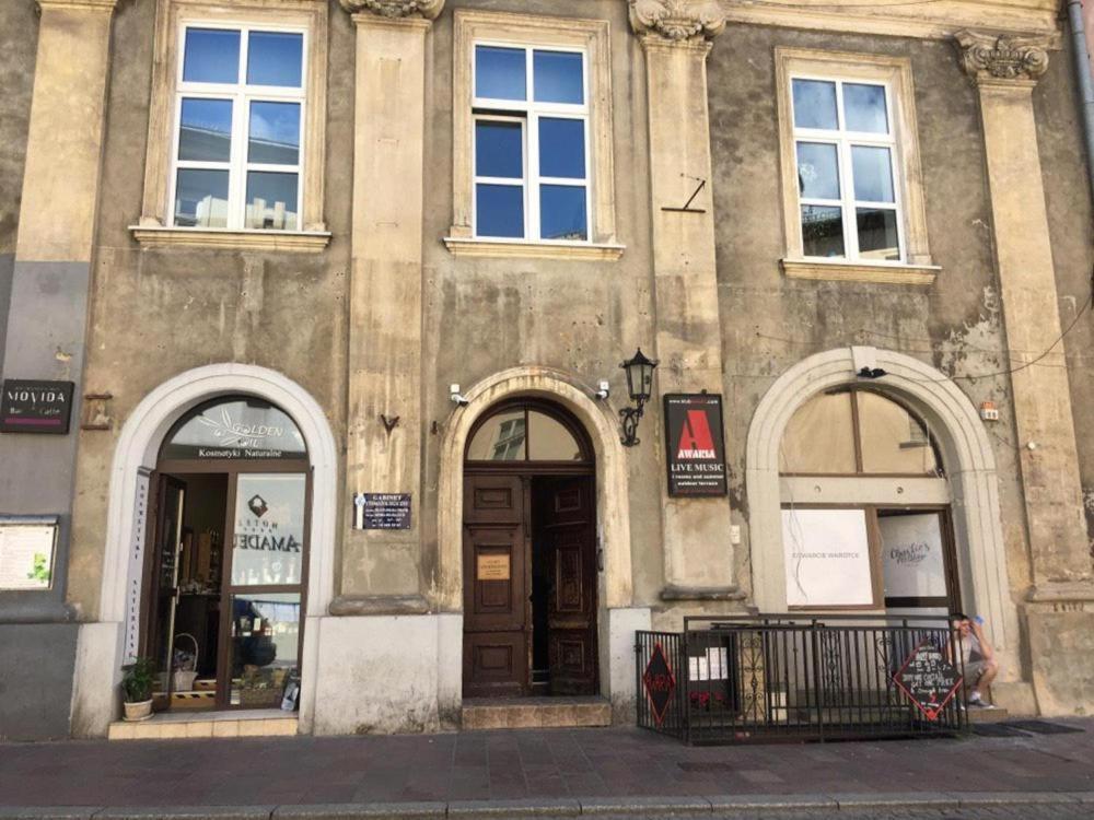 Real Vip Hostel Красков Екстериор снимка